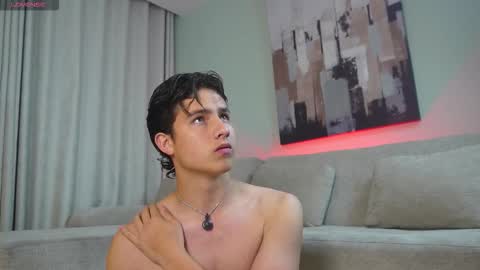  THEO- MATEO  online show from 12-01-25, 02:49