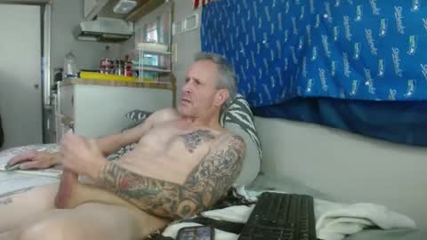 theoneyouwanttwofuck online show from 01-09-25, 09:05