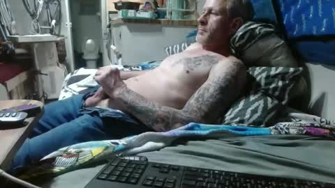 theoneyouwanttwofuck online show from 02-03-25, 04:04