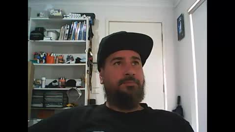 Snapshot of theozbeardguy chatting on 03-11-25, 12:44 aussiebeard online show from 03-11-25, 12:44