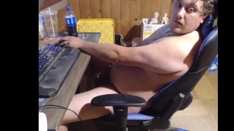 Snapshot of therealbigcheese0695 chatting on 09-24-25, 09:18 therealbigcheese0695 online show from 09-24-25, 09:18