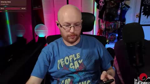 Snapshot of therealbumbles chatting on 10-12-25, 11:26 Bumbles or B online show from 10-12-25, 11:26