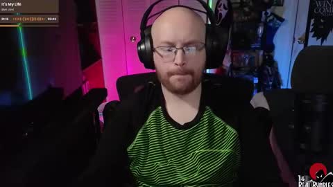 Snapshot of therealbumbles chatting on 10-19-25, 12:28 Bumbles or B online show from 10-19-25, 12:28