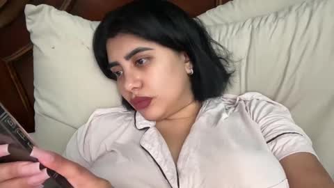 therealcamilabaddie online show from 01-13-25, 03:23