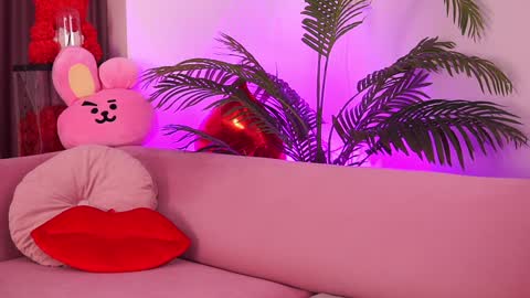 Snapshot of therealfallingangel chatting on 01-16-25, 06:16 Deea online show from 01-16-25, 06:16