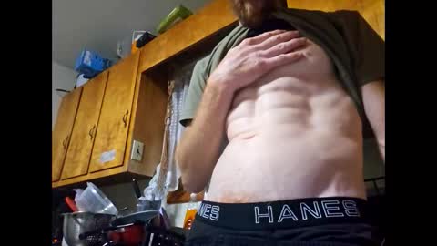 Snapshot of therizzler_1_of_1 chatting on 10-19-25, 04:02 therizzler_1_of_1 online show from 10-19-25, 04:02