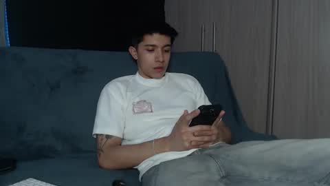 thesaint_xxx online show from 10-20-25, 02:34