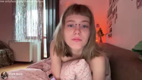 LISA                                            online show from 11-09-25, 09:40