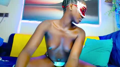 Snapshot of thesexy_kittydoll chatting on 09-23-25, 08:56 thesexy_kittydoll online show from 09-23-25, 08:56