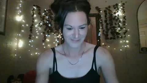 sillymillie0 online show from 10-14-25, 12:11