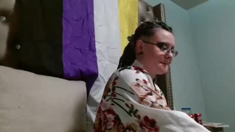 Siren of the Fae online show from 12-04-25, 11:57