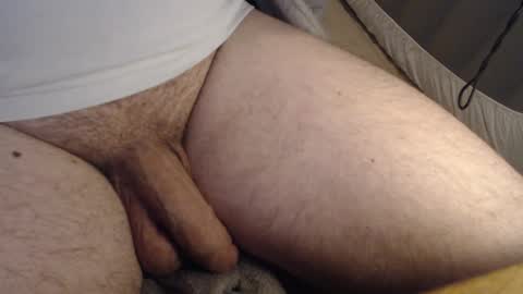 Snapshot of thesneakysqueeker chatting on 01-26-25, 11:18 Peter online show from 01-26-25, 11:18