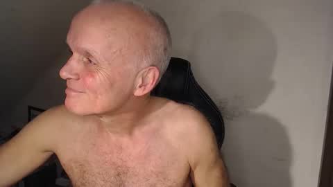 NudeDJ online show from 12-03-25, 10:46