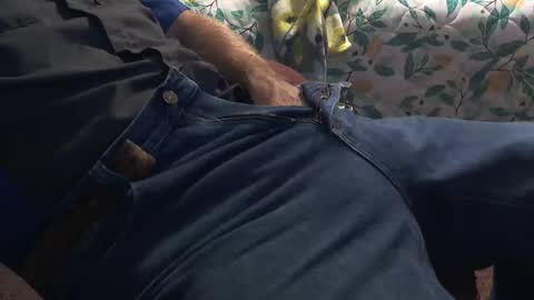 Snapshot of thetnguy chatting on 11-02-25, 03:14 thetnguy online show from 11-02-25, 03:14