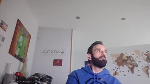 Snapshot of thewitcher69_ chatting on 12-07-24, 11:56 thewitcher69_ online show from 12-07-24, 11:56