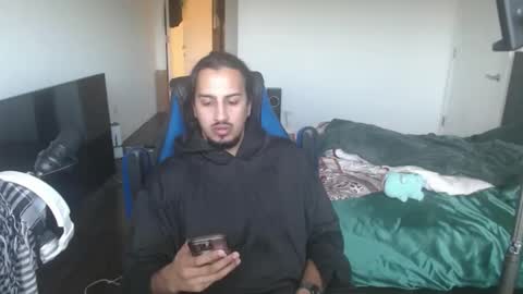 theworldisavampire2 online show from 10-28-25, 09:50