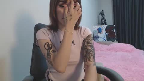 Snapshot of theysaidimcute chatting on 10-06-25, 01:58 theysaidimcute online show from 10-06-25, 01:58