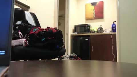 Snapshot of thgyuwnt2 chatting on 09-13-25, 07:30 EslosLushes online show from 09-13-25, 07:30