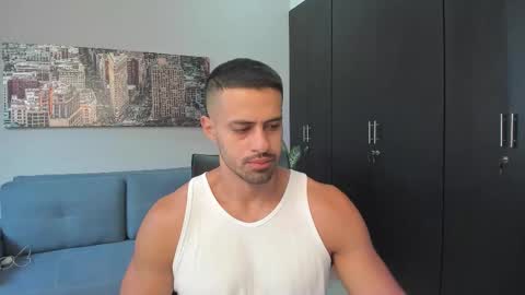 thiago_driussi online show from 09-10-25, 11:32
