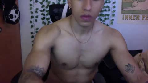 Snapshot of thiago_happy chatting on 03-11-25, 03:16 thiago_happy online show from 03-11-25, 03:16