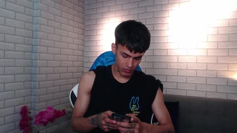 Snapshot of thiago_hard chatting on 09-19-25, 02:57 Thiago online show from 09-19-25, 02:57