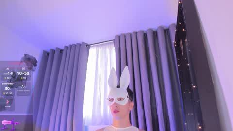 SanThiago online show from 10-20-25, 09:37