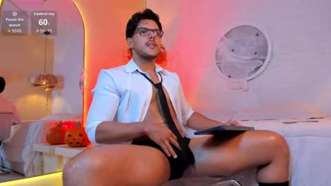 Thiago online show from 10-20-25, 08:26