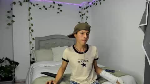 thiago_n_sam online show from 01-15-26, 06:40