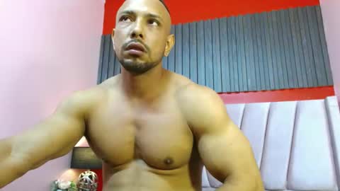 Thiago Summers online show from 11-22-25, 03:22