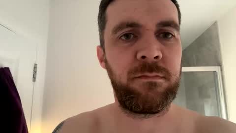 Snapshot of thickandmeaty9incher chatting on 09-08-25, 06:18 thickandmeaty9incher online show from 09-08-25, 06:18