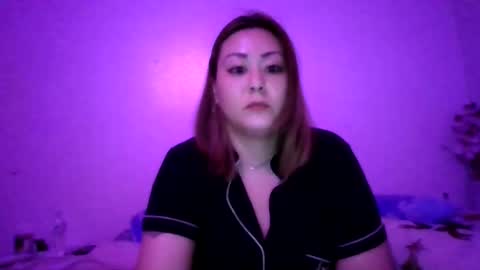 thickassazn93 online show from 12-22-25, 08:11