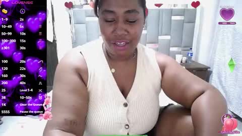 XIOMARA  online show from 09-29-25, 06:18