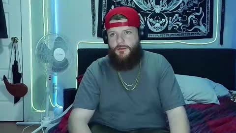 ThickHandsomeMan online show from 12-11-24, 08:07