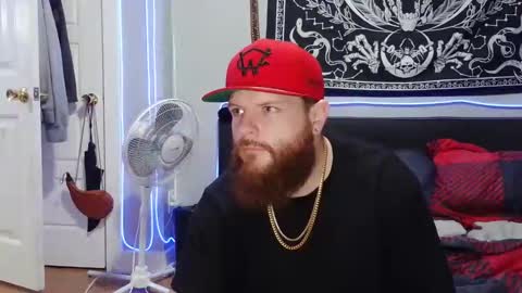 ThickHandsomeMan online show from 12-13-24, 07:15