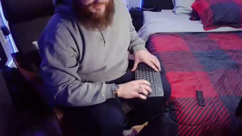 ThickHandsomeMan online show from 12-16-24, 03:19