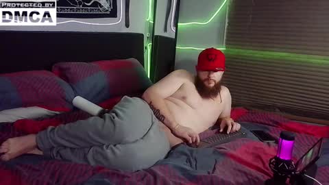 ThickHandsomeMan online show from 01-09-25, 02:01