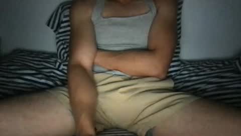 Snapshot of thickkboi7 chatting on 10-19-25, 04:57 thickkboi7 online show from 10-19-25, 04:57