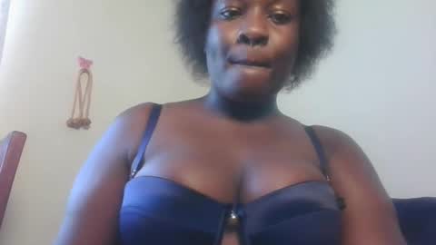 Snapshot of thicky4927babe chatting on 10-20-25, 11:21 thicky4927babe online show from 10-20-25, 11:21