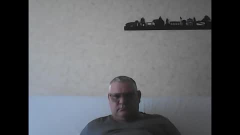 Thierrysymp online show from 10-05-25, 09:29