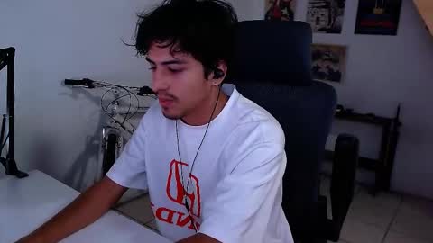 thieves_us online show from 10-31-25, 07:04