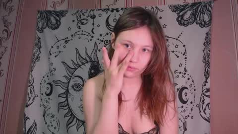 Snapshot of thighswithspikes chatting on 11-27-25, 07:21 thighswithspikes online show from 11-27-25, 07:21