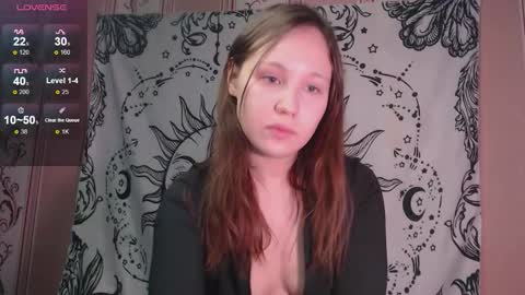 Snapshot of thighswithspikes chatting on 12-15-25, 07:23 thighswithspikes online show from 12-15-25, 07:23