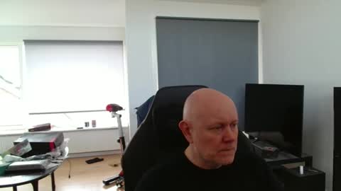 thomas315627 online show from 04-17-26, 11:13