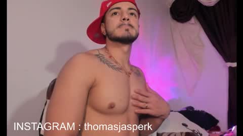 Snapshot of thomas_k7 chatting on 11-20-25, 09:58 Thomas online show from 11-20-25, 09:58