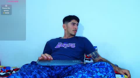 thomas_ks11 online show from 12-28-24, 02:43