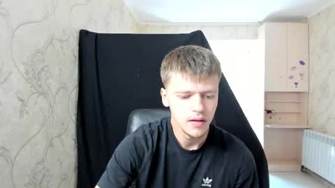 Snapshot of thomas_shelbivip chatting on 09-14-25, 09:19 Tomas online show from 09-14-25, 09:19