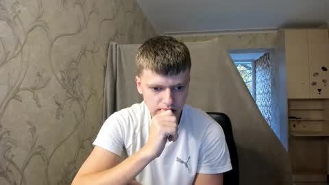 Snapshot of thomas_shelbivip chatting on 10-12-25, 11:53 Tomas online show from 10-12-25, 11:53