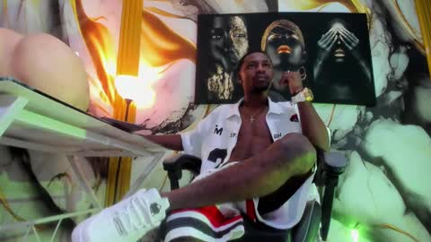 Thomas online show from 10-01-25, 03:34