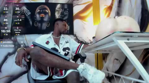 Thomas online show from 12-23-25, 04:10