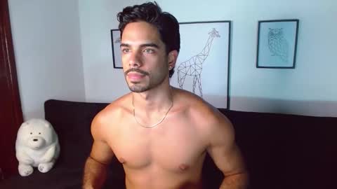 Snapshot of thomas_spellman chatting on 03-13-26, 12:17 thomas_spellman online show from 03-13-26, 12:17